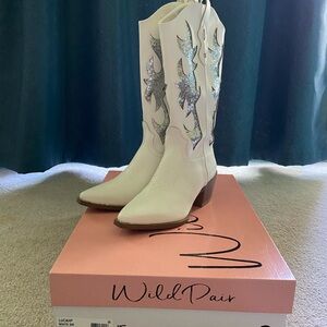 Wild Pair White and Silver Heeled Boots